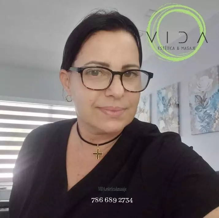 image-presentation-header-pre-card