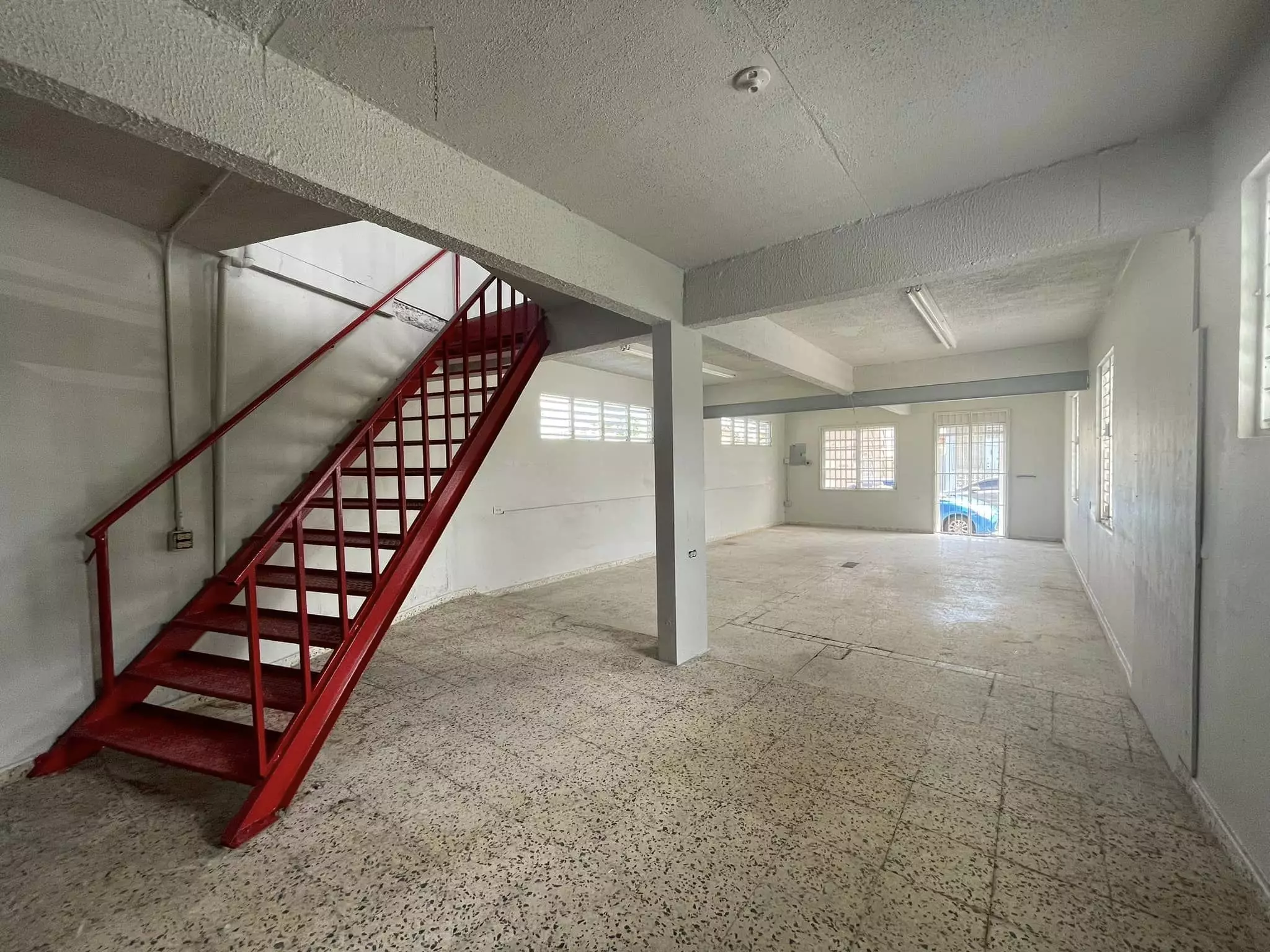 item-image-0-realtor-inventory