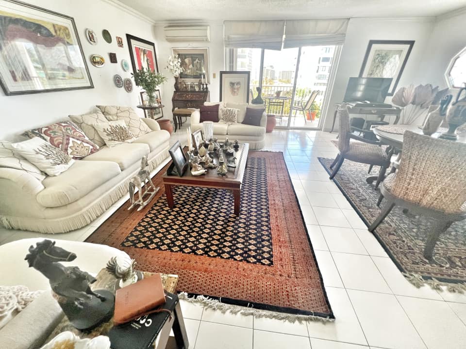 image-5-realtor-item